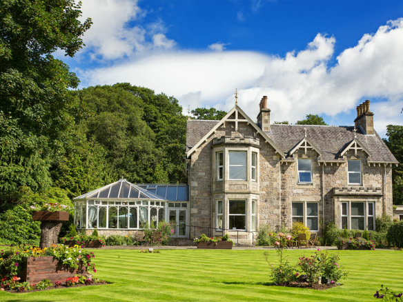 Luxury Equestrian House for Rent